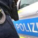 Täter betrunken: Mann greift Jugendliche an und bedroht sie mit Messer